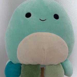Olga 5 inch squishmallow